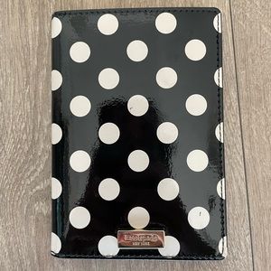 100% authentic Kate Spade passport holder